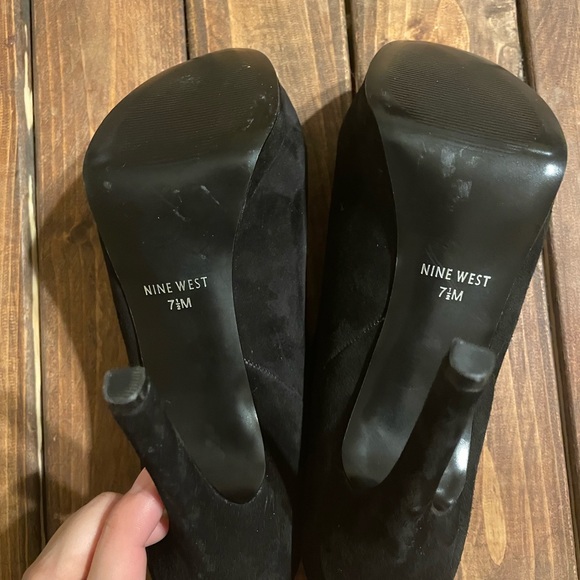 Nine West Haywire Black Suede Zip up Back heels |women’s 7.5 | - Picture 8 of 13